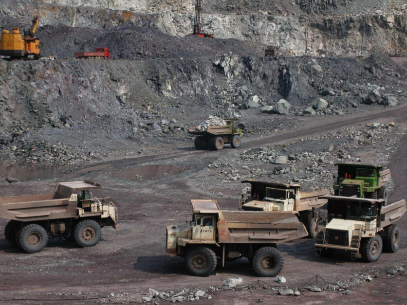 校时服务器，让矿业生产更有序